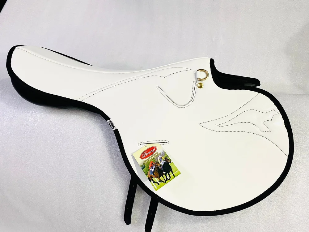 Leather Plain White Horse Racing Saddles, Seat Sizes: 17.5 Inch