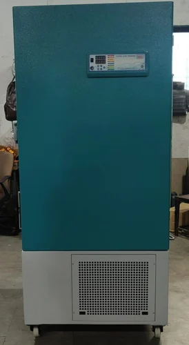 Capacity: 200 L Cosmetics Vaccine Freezer, in Pan India