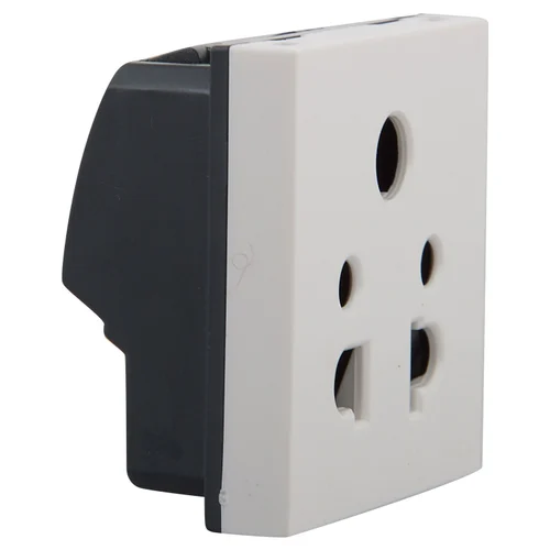 6A White Legrand 573470 Arteor Socket, Plastic, 230V