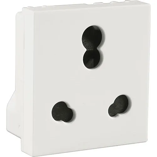 Polycarbonate White Crabtree Verona 10/25 A Shuttered Socket, 240 V