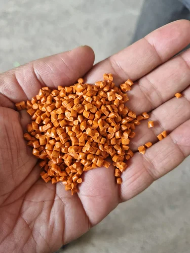 Poly Propylene Orange PP Granules, 0.855 G/Cm3