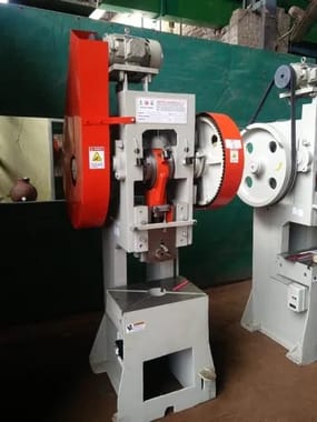 Semi-Automatic 20 Ton C Type Mechanical Power Press Machine, Model Name/Number: MT-MPP-20C