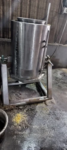 Automatic Stainless Steel Tilting Hydro Machine, For Namkeen, Capacity: 20 kg