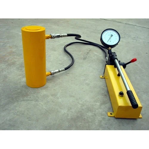 REW Mild Steel High Pressure Hydraulic Jack, For Industrial, Capacity: 1000 Ton