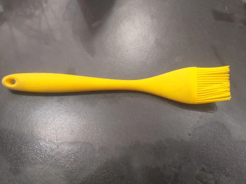 Silicone brush