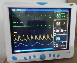 Multi Para Patient Monitor 12.1 Screen