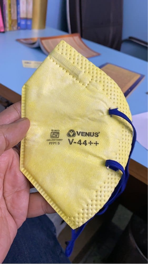 Number of Layers: 2 Venus V44++ mask, Without Valve, Size: Medium