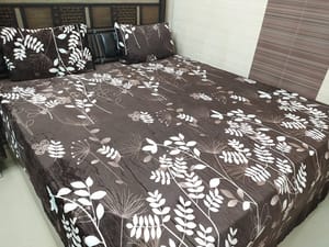 ABC Textile Warm Winters Double Bedsheet & 2 Pillow Covers (90x100 Inches)