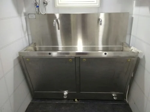 Surgical Scrub Sink