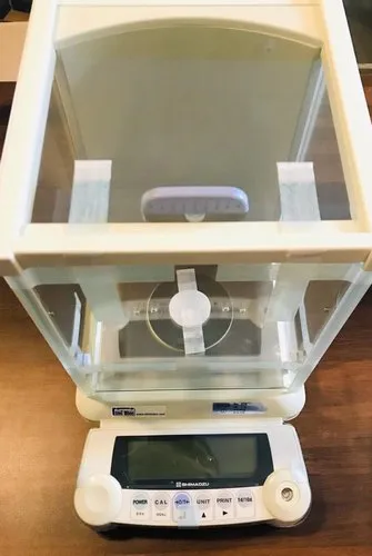 SHIMAZU Internal Shimadzu Analytical Balance Aux220, Capacity: 220 Gm., Accuracy: 0.1 Mg