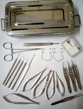 Cataract Instrument Set