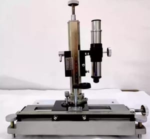 Travelling Microscope