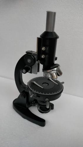 Student Polarizing Microscope