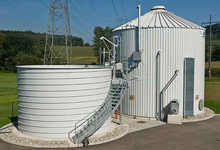 ANAEROBIC DIGESTER, BIOGAS PLANT